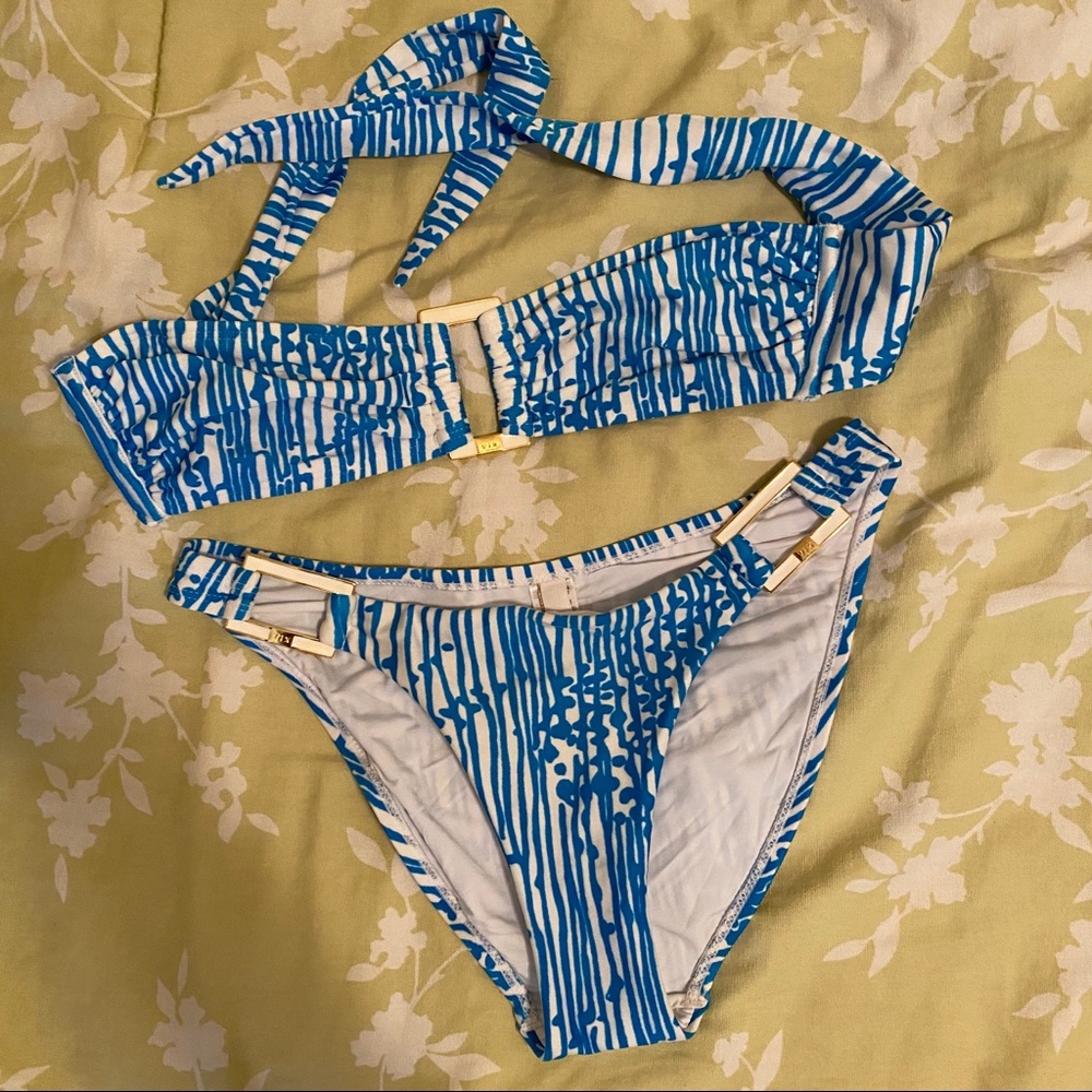 Vix blue and white print Bandeau bikini